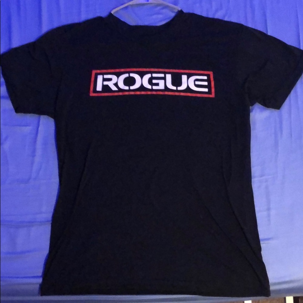 Rogue men's medium shirt
